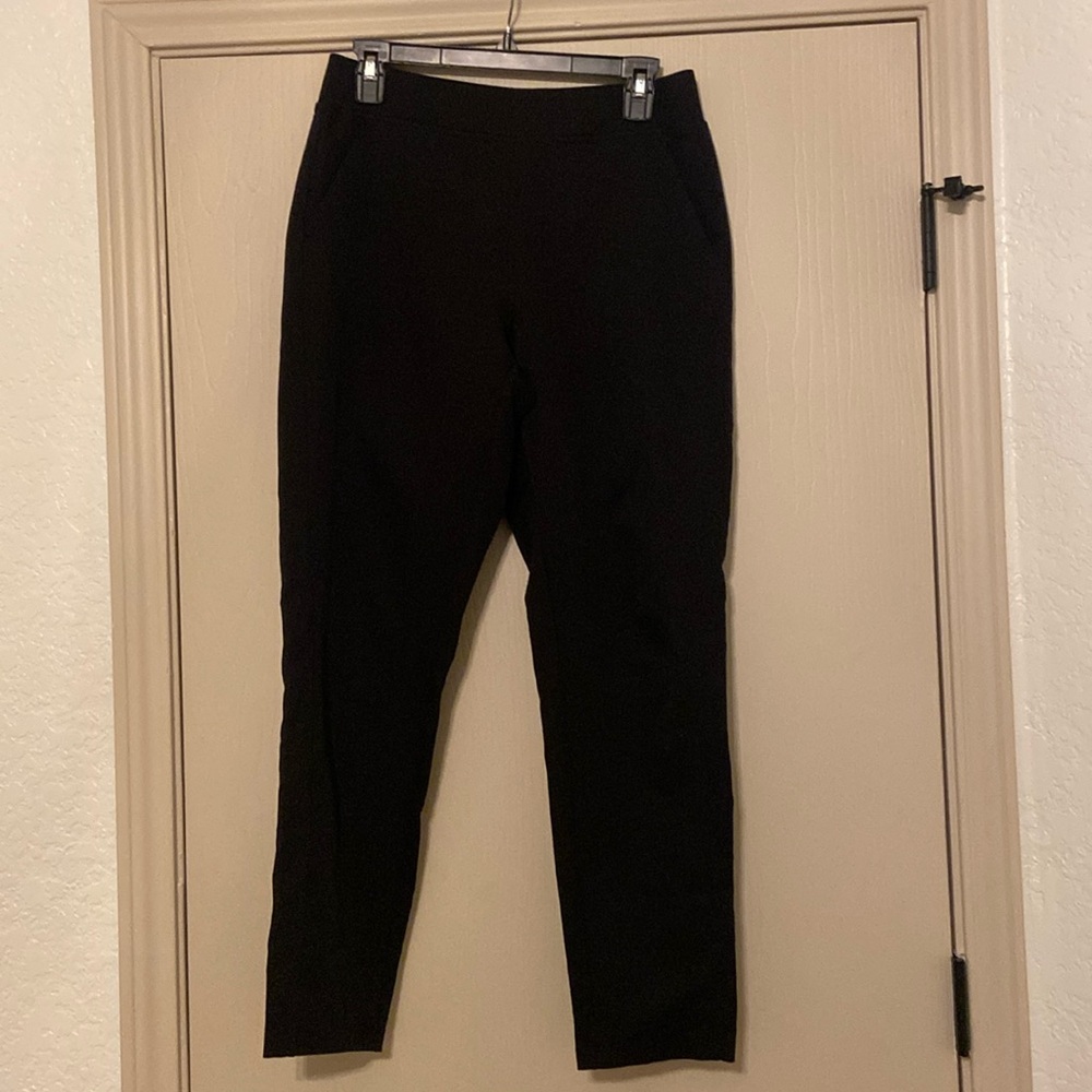 32 Cool NWOT Black Training Pants Size Small